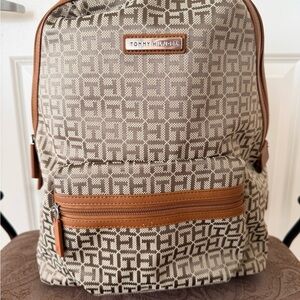 EUC Tommy Hilfiger Patterned Tan and Brown Backpack
